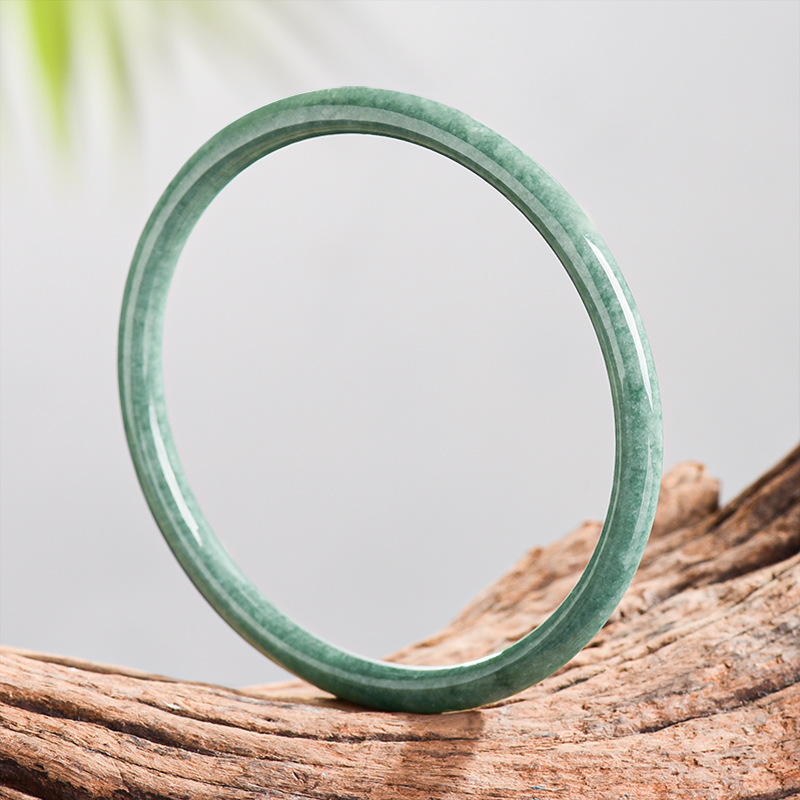 Women Accessories For Gift - 天然ビルマ翡翠ブレスレットバングル 本翡翠 デザイナーアクセサリー 彫刻された宝石のお守り ファッション ヴィンテージ