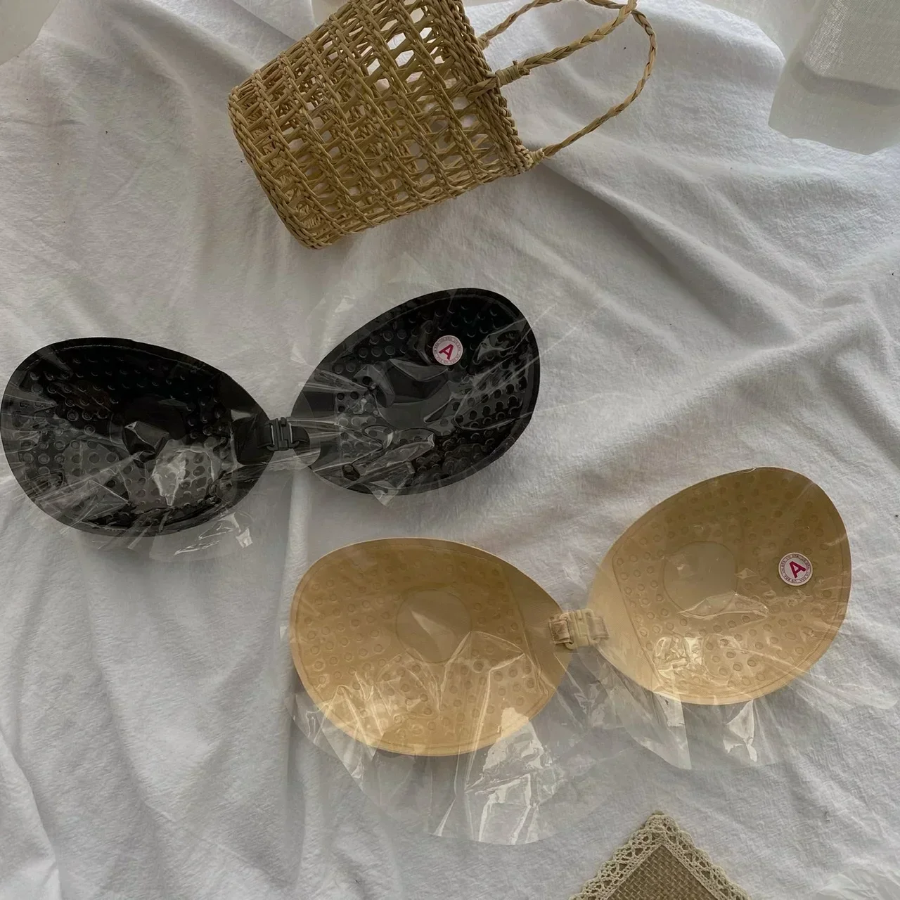 Women'S Accessories Mango - 再利用可能なシリコン製バストニップルカバー、マンゴー型粘着式ブラ、見えないブラ、リフトテープ、プッシュアップ、ストラップレスブラ