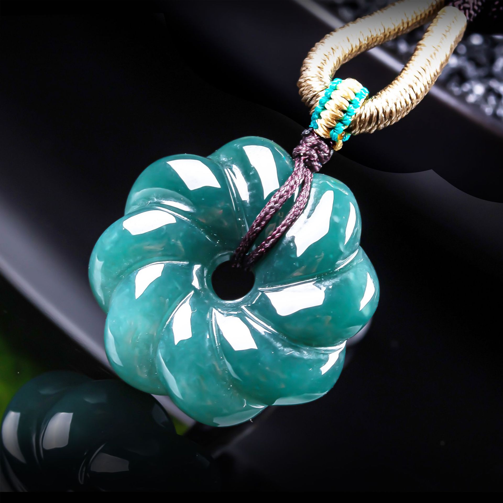 天然ビルマ翡翠の花ペンダントネックレスアクセサリー、宝石のお - Women Accessories For Gift のレビューと価格