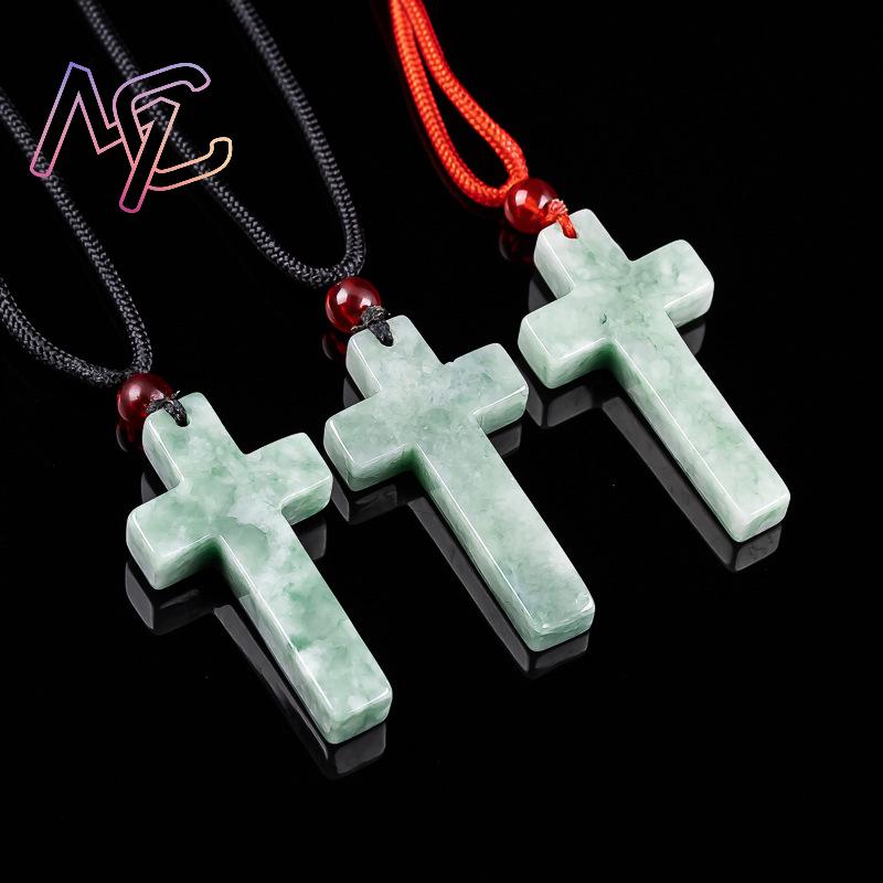 ミャンマー翡翠クロスペンダントネックレスビルマ翡翠石彫刻お守 - Women Accessories For Gift のレビューと価格