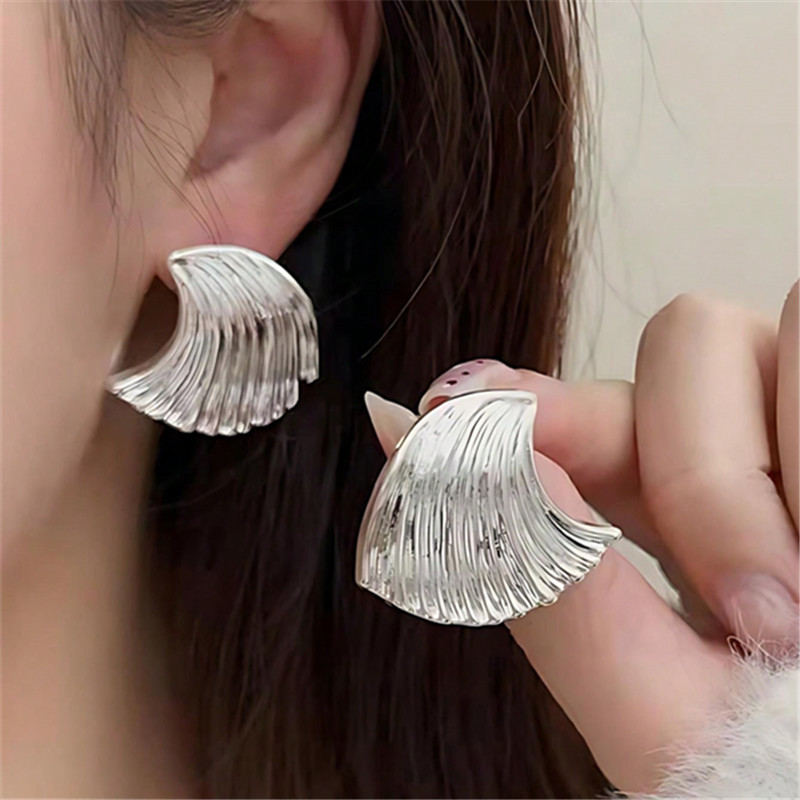pendientes 2024 テンデンシア ザラ レトロ  - Women'S Accessories Zara のレビューと価格